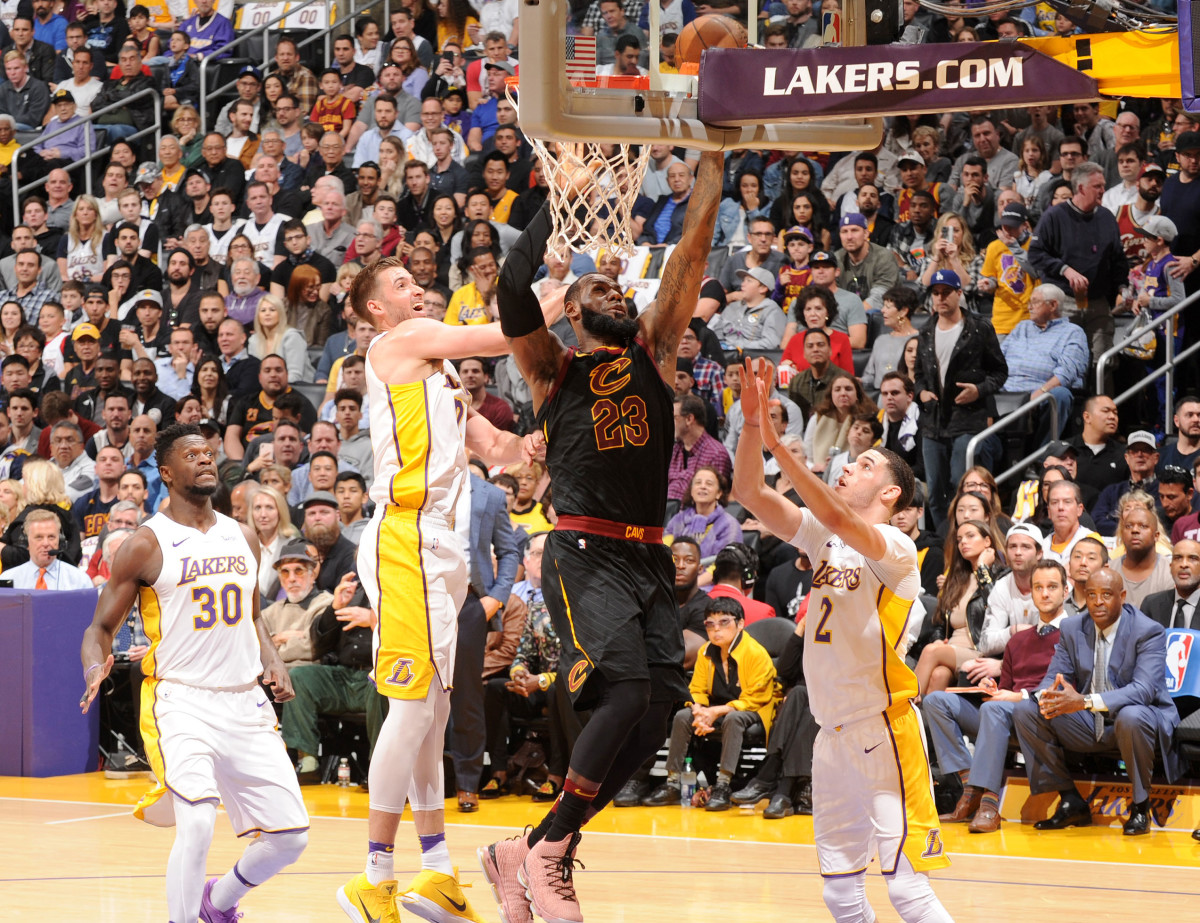 lebron_james_lal_embed_.jpg